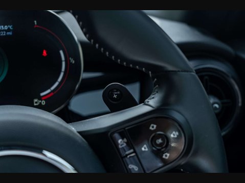 Mini Hatch 2.0 John Cooper Works Auto 3dr 12