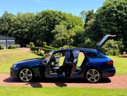 Audi A4 AVANT TFSI S LINE BLACK EDITION MHEV 10