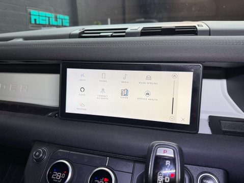 Land Rover Defender 3.0 D250 MHEV X-Dynamic S Auto 4WD Euro 6 (s/s) 3dr 17