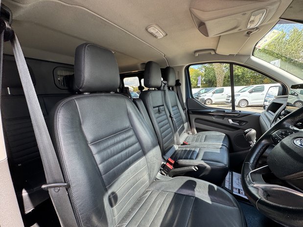 Ford Transit Custom Crew Cab LWB L2H1 (SOLD KH) Low Roof Trail 320 Air Con Alloys Sensors Tow B 16
