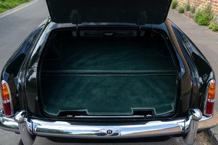 Bentley S2 Continental By H.J.Mulliner 27