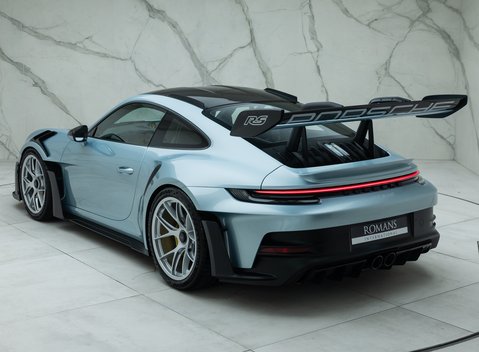 Porsche 911 GT3 RS (992) 12