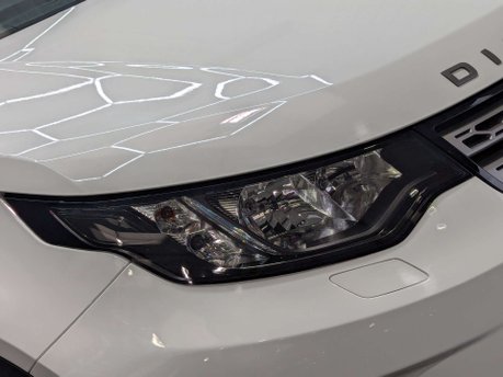 Land Rover Discovery 3.0 Discovery S TD6 Auto 4WD 27