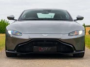 Aston Martin Vantage V8 17