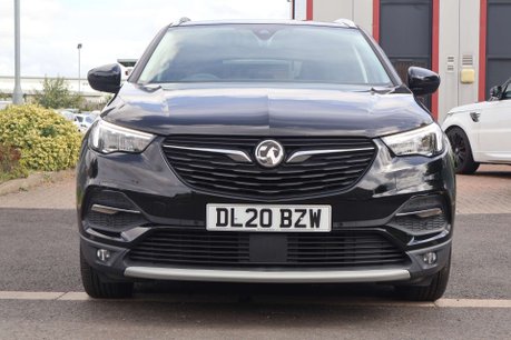 Vauxhall Grandland X 1.6 13.2kWh Business Edition Nav Premium SUV 5dr Petrol Plug-in Hybrid Auto 3