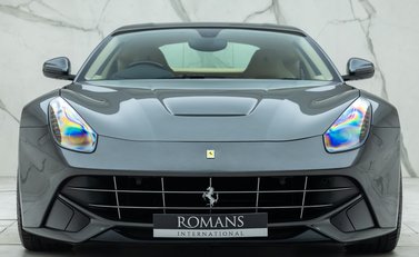 Ferrari F12 Berlinetta 8
