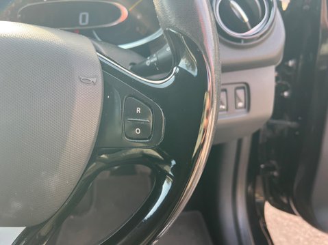 Renault Clio 0.9 TCe Dynamique S Nav Euro 6 (s/s) 5dr 17