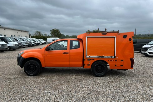 Isuzu D-Max Utility | 1.9 LT | Extended Cab | Tow Bar | AC | E
