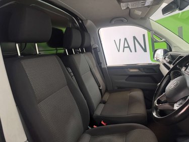 Volkswagen Transporter 2.0 Transporter T30 Highline TDI LWB 4