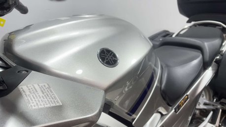 Yamaha FJR1300 ABS 2008 ONLY 22K NEW MOT SERVICED FULL LUGGAGE COMMUTER TOURER BIKE 12