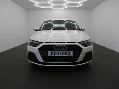 Audi A1 1.0 TFSI 25 Technik Sportback Euro 6 (s/s) 5dr