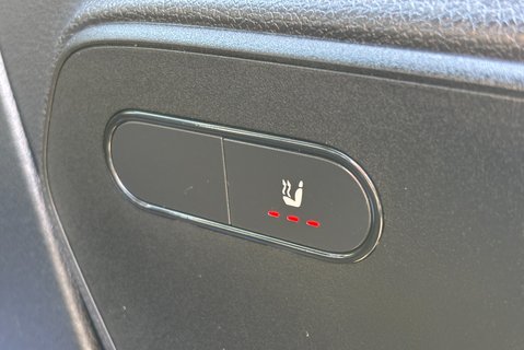 Mercedes-Benz Sprinter 319 Cdi 7g-Tronic L2 H1 4x4 Panel Van - Air Con / Sat Nav / Rear Camera 23