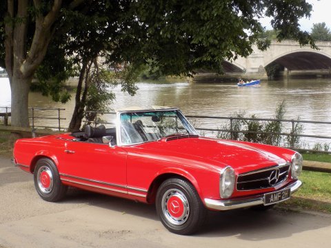 Mercedes-Benz SL Series 280 SL Pagoda Sports 90