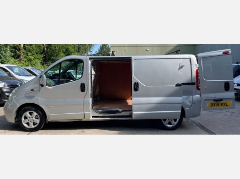 Vauxhall Vivaro 2.0 2900 CDTi Sportive Panel Van 4dr Diesel Manual FWD L3 (195 g/km, 113 bh 16
