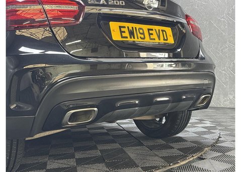 Mercedes-Benz GLA 1.6 GLA200 AMG Line Edition SUV 5dr Petrol 7G-DCT Euro 6 (s/s) (156 ps) 15