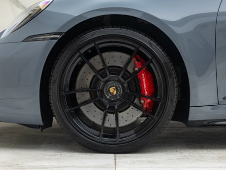 Porsche 911 Targa 4 GTS (992) 