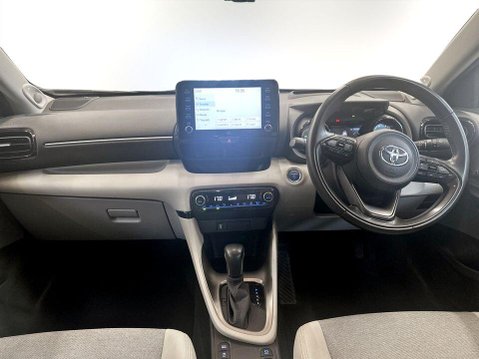 Toyota Yaris 1.5 VVT-h Excel Hatchback 5dr Petrol Hybrid E-CVT Euro 6 (s/s) (116 ps) 19