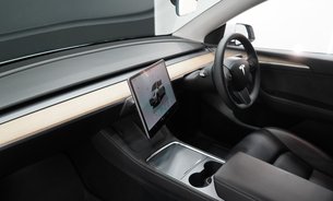 Tesla Model Y RWD TOW BAR Front PPF GROK AI Adaptive LEDs Heated Seats & Steering Wheel 20