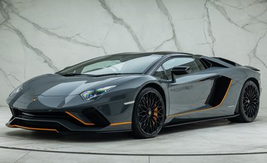 Lamborghini Aventador S LP 740-4 ROADSTER 6