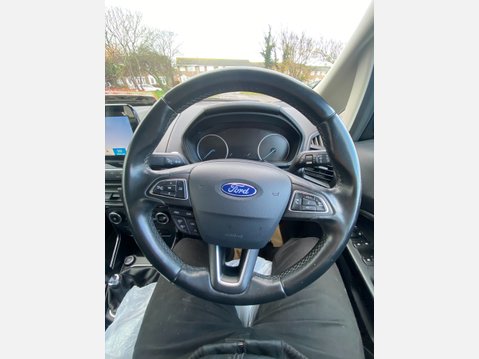Ford Ecosport TITANIUM TDCI 16