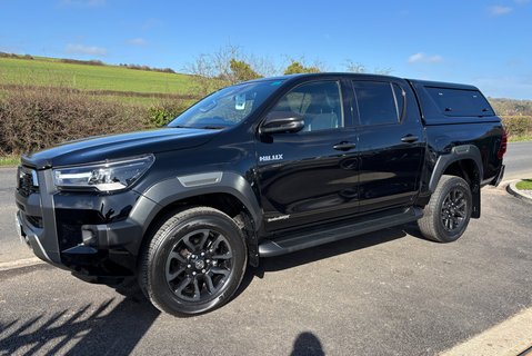 Toyota Hilux Invincible X 4WD 2.8 D-4D Double Cab Pickup - Hardtop Canopy 1