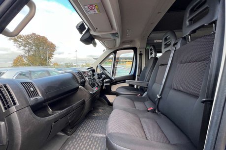 Peugeot Boxer 2.0 BlueHDi 440 Window Van 5dr Diesel Manual L4 H2 Euro 6 (130 ps) 35
