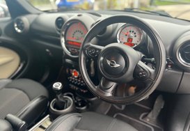 Mini Countryman COOPER D ALL4 HUGE SPEC 17