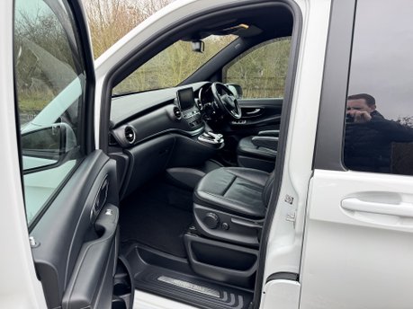 Mercedes-Benz V Class V250D AMG Line Auto Diesel Extra Long Wheelbase 8 SEATER/360 CAM/SAT NAV 8