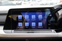 Volkswagen Golf LIFE TSI 15