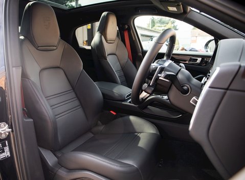 Porsche Cayenne Coupé 12