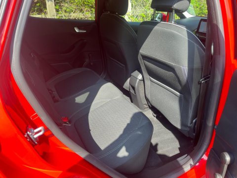 Ford Fiesta TITANIUM 18