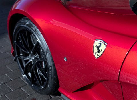 Ferrari 812 Superfast 29