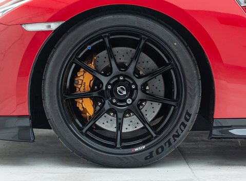 Nissan GT-R R35 TRACK EDITION 30