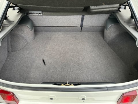 Ford Sierra RS COSWORTH 17