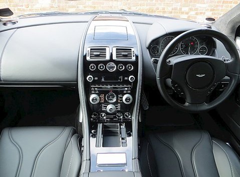 Aston Martin DBS Carbon Black 3