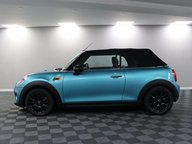 Mini Convertible COOPER 19
