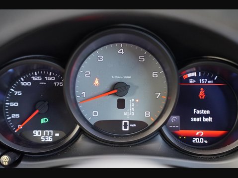 Porsche Macan 3.0T V6 S PDK 4WD Euro 6 (s/s) 5dr 35