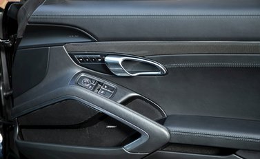 Porsche 911 (991.2) Turbo S 21