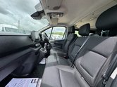 Renault Trafic Crew Cab AUTO LWB L2H1 Low Roof Sport LI30 Air Con Nav EURO 6 19