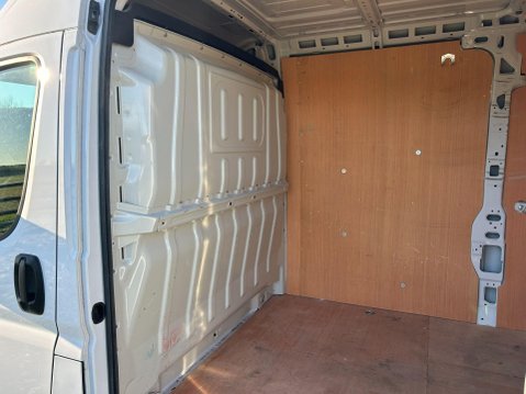 Citroen Relay 2.2 BlueHDi 35 Enterprise Edition Panel Van 5dr Diesel Manual L3 High Roof 10