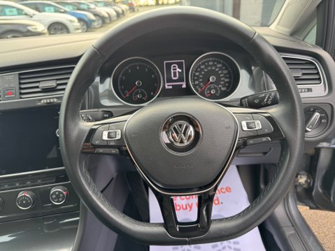 Volkswagen Golf SE NAVIGATION TSI BLUEMOTION TECHNOLOGY 27