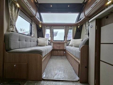 Coachman VIP 575 12