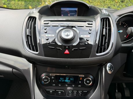 Ford Kuga 2.0 TDCi Titanium 2WD Euro 6 (s/s) 5dr 19