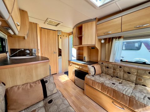 Sterling Eccles Topaz  12