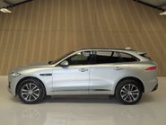 Jaguar F-Pace 2.0 F-Pace R-Sport AWD D 4WD 5dr 26