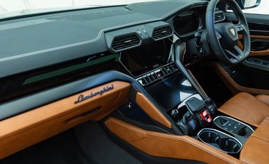 Lamborghini Urus S 20