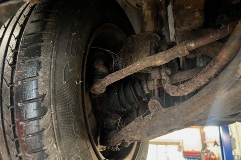 Toyota Carina E XLI - PART EX TO CLEAR - BEEN OFF ROAD FOR 5 YEARS! 87