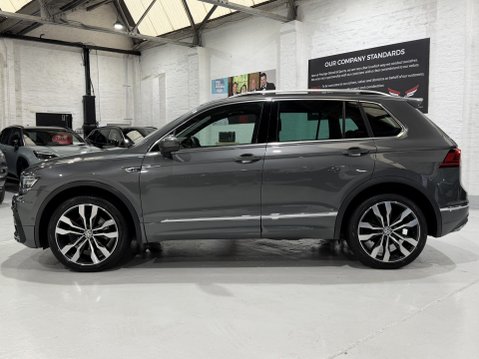 Volkswagen Tiguan 2.0 TSI R-Line Tech SUV 5dr Petrol DSG 4Motion Euro 6 (s/s) (230 ps) 10