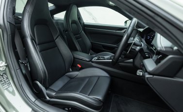 Porsche 911 Carrera S (992) 14