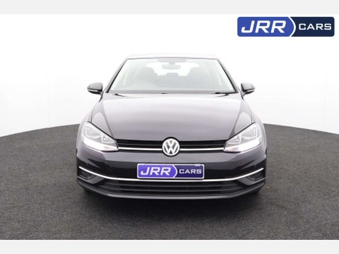 Volkswagen Golf 2.0 Golf SE Nav TDI BlueMotion Technology Semi-Auto 5dr 5